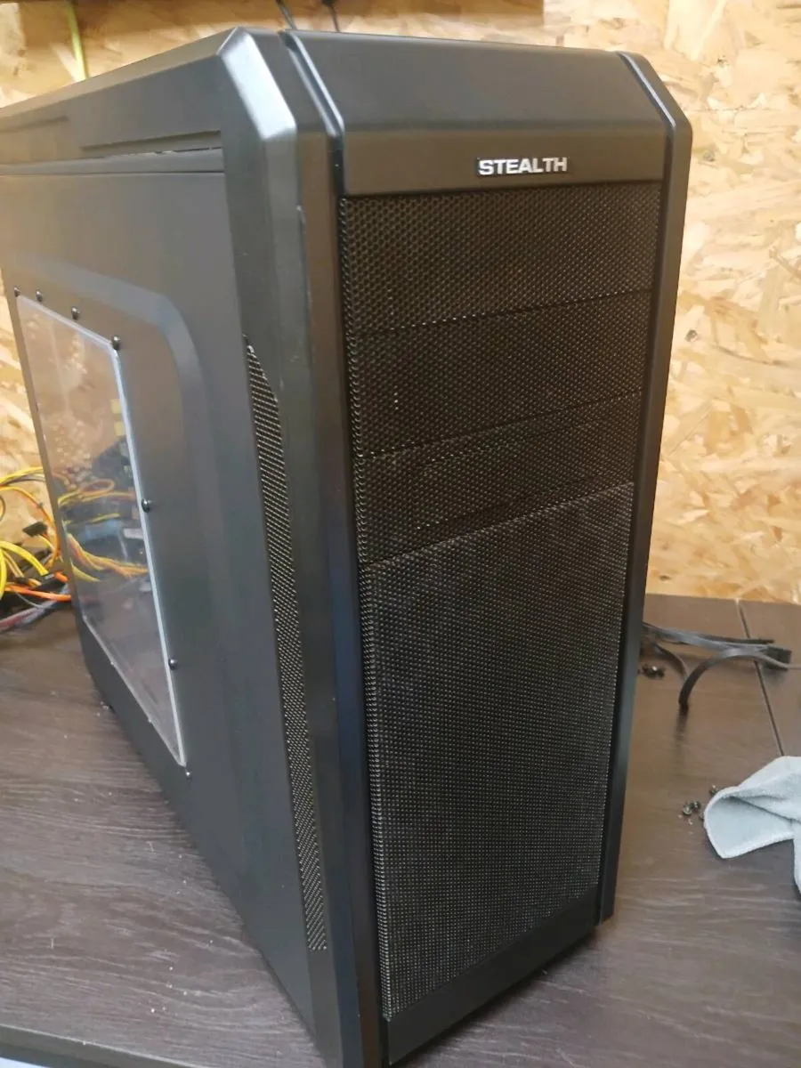 ATX pc case - Image 1