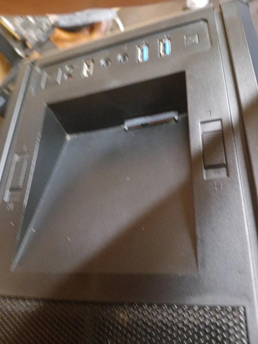 ATX pc case - Image 2