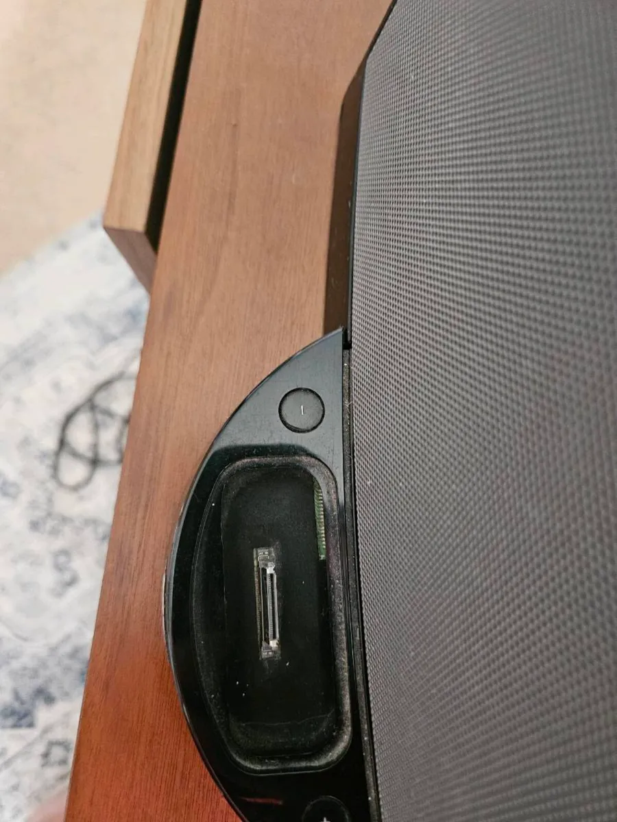 Bise ipod speaker - Image 3