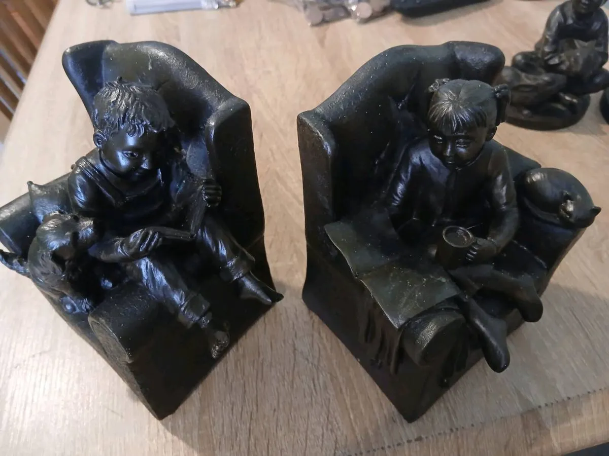 Bronze Figures - Image 3