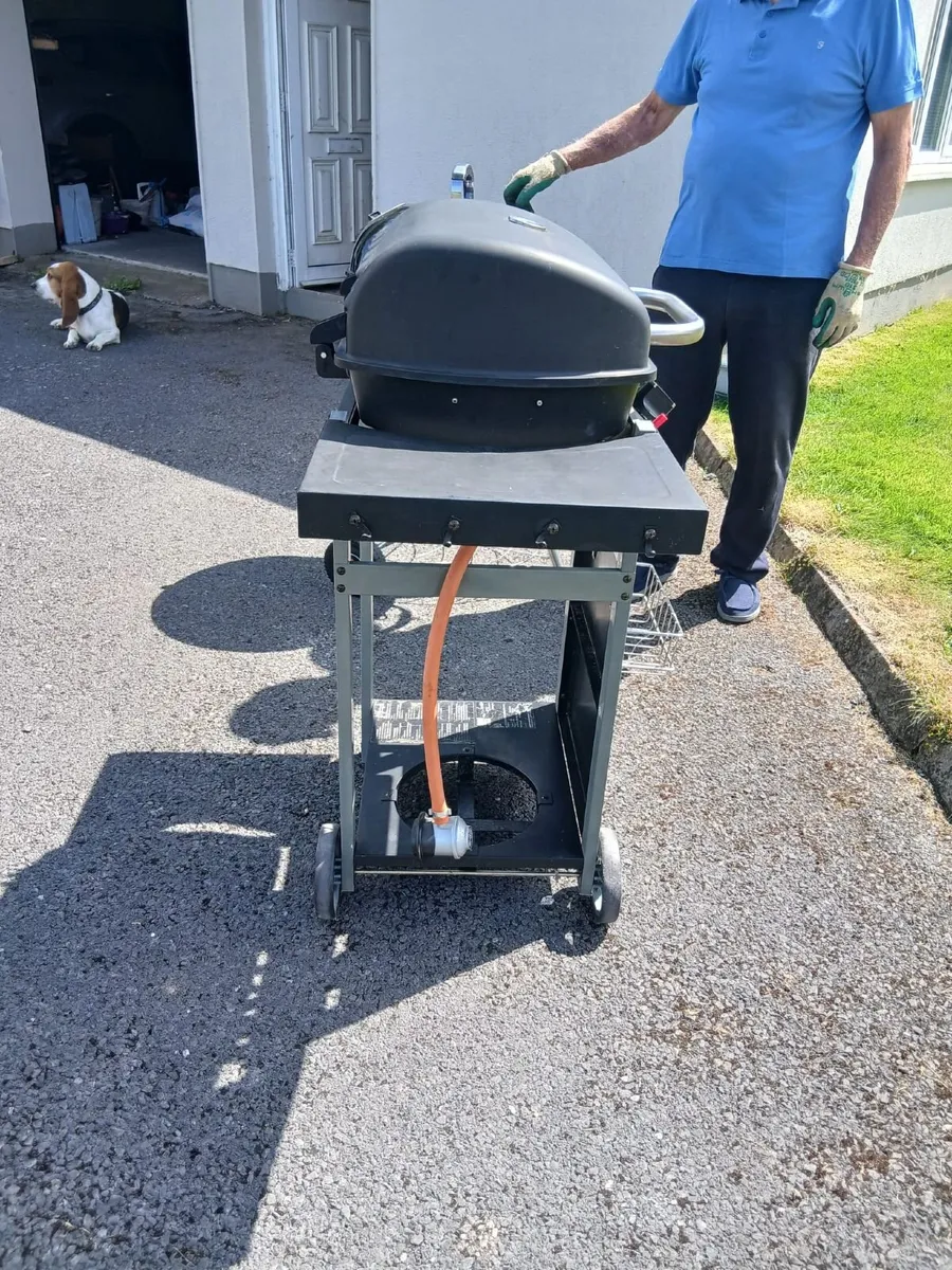Gas Barbecue for sale - Image 2