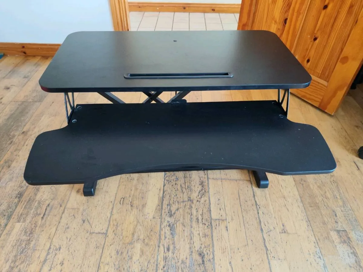 Desk adjustment - Image 2