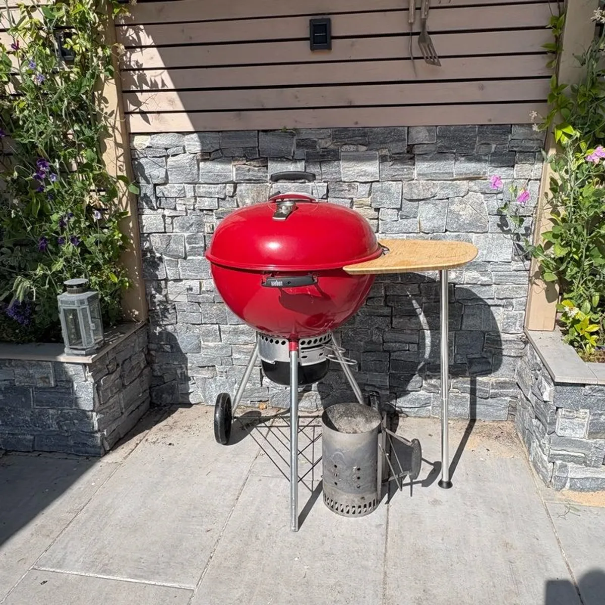 Weber charcoal bbq and Weber side table - Image 2