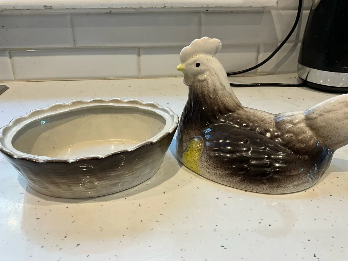 Ceramic Egg Holder - Image 4