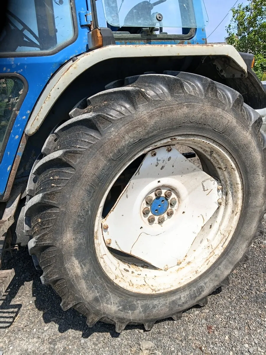 16.9 r38 tractor tyres for sales xe - Image 3