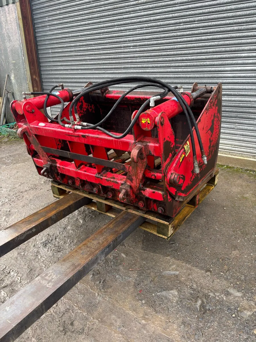 Farm machinery - Image 1