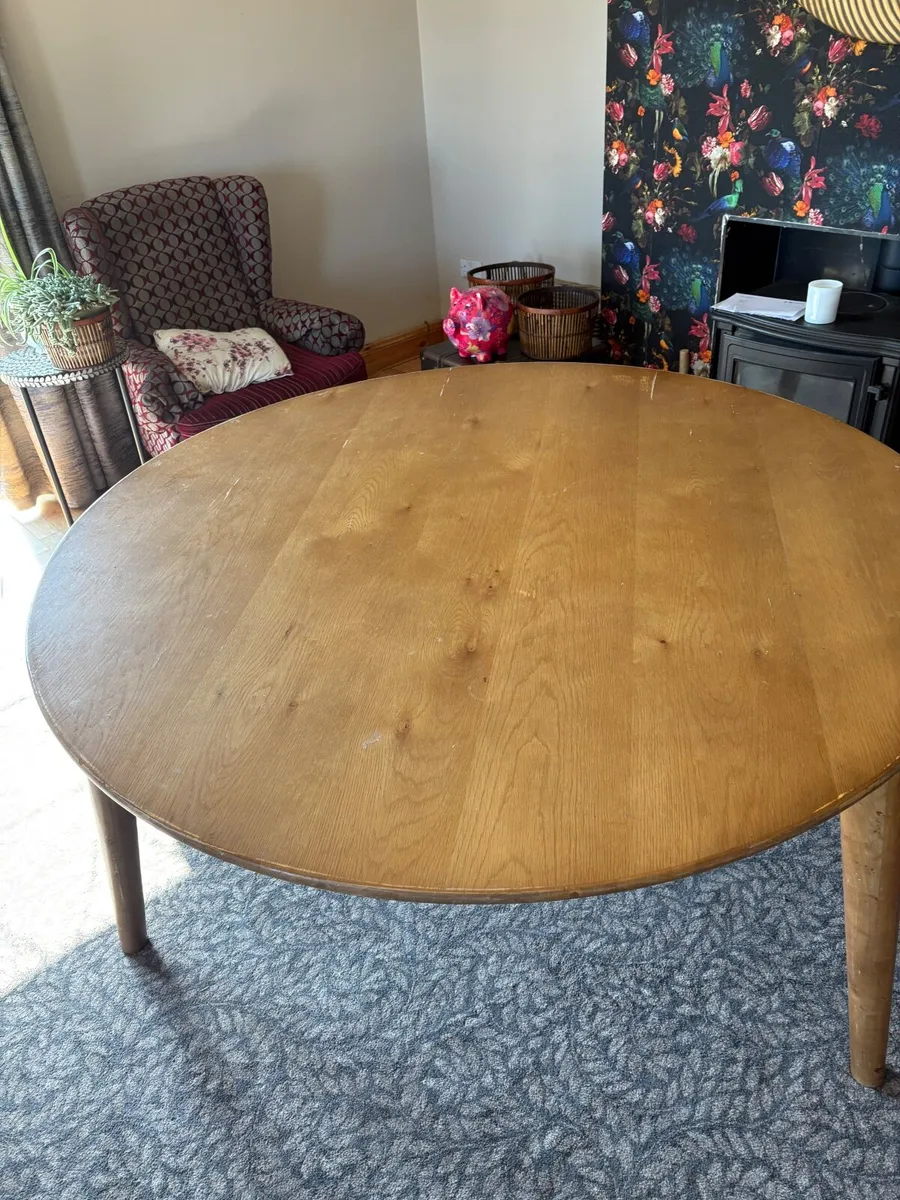 Kitchen table - Image 3