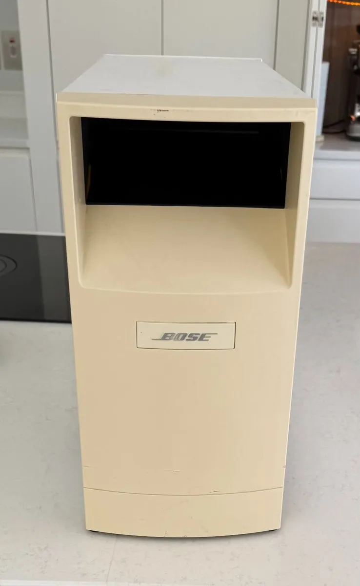Bose Acoustimass® 6 Series III Speaker System - Image 2
