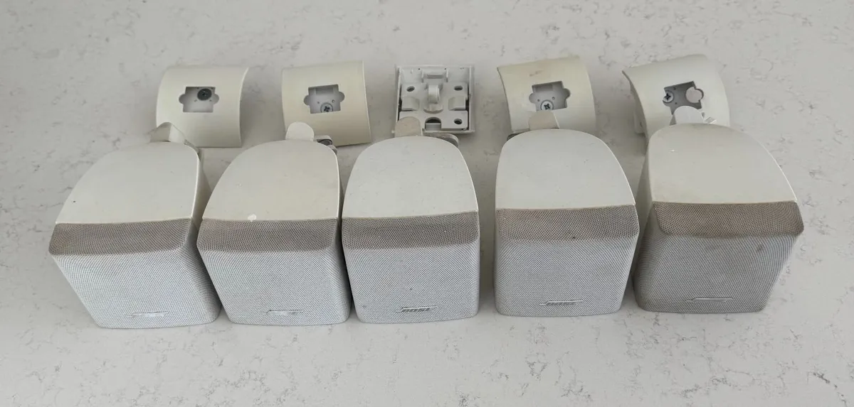 Bose Acoustimass® 6 Series III Speaker System - Image 3