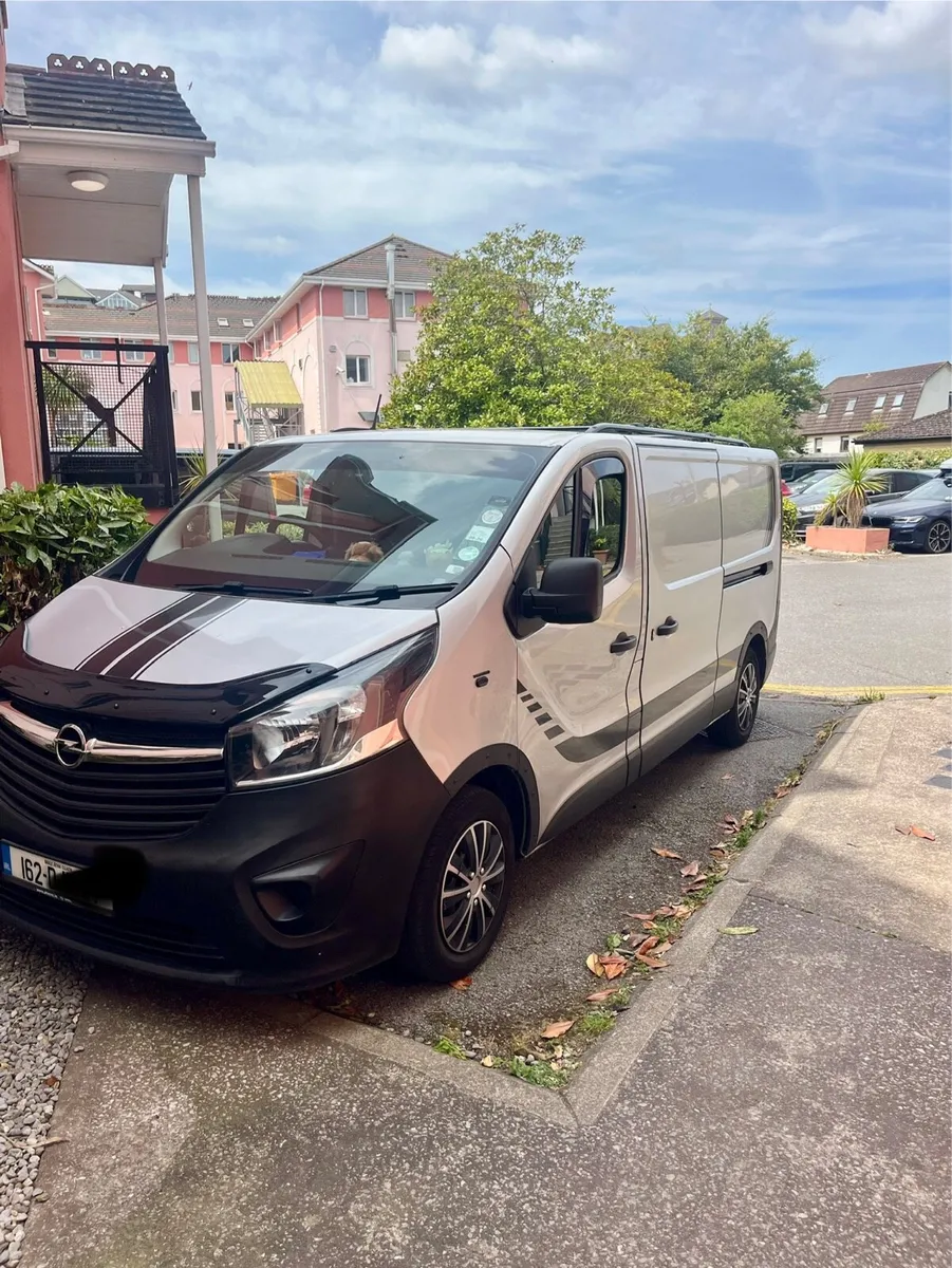 basic camper van - Image 1