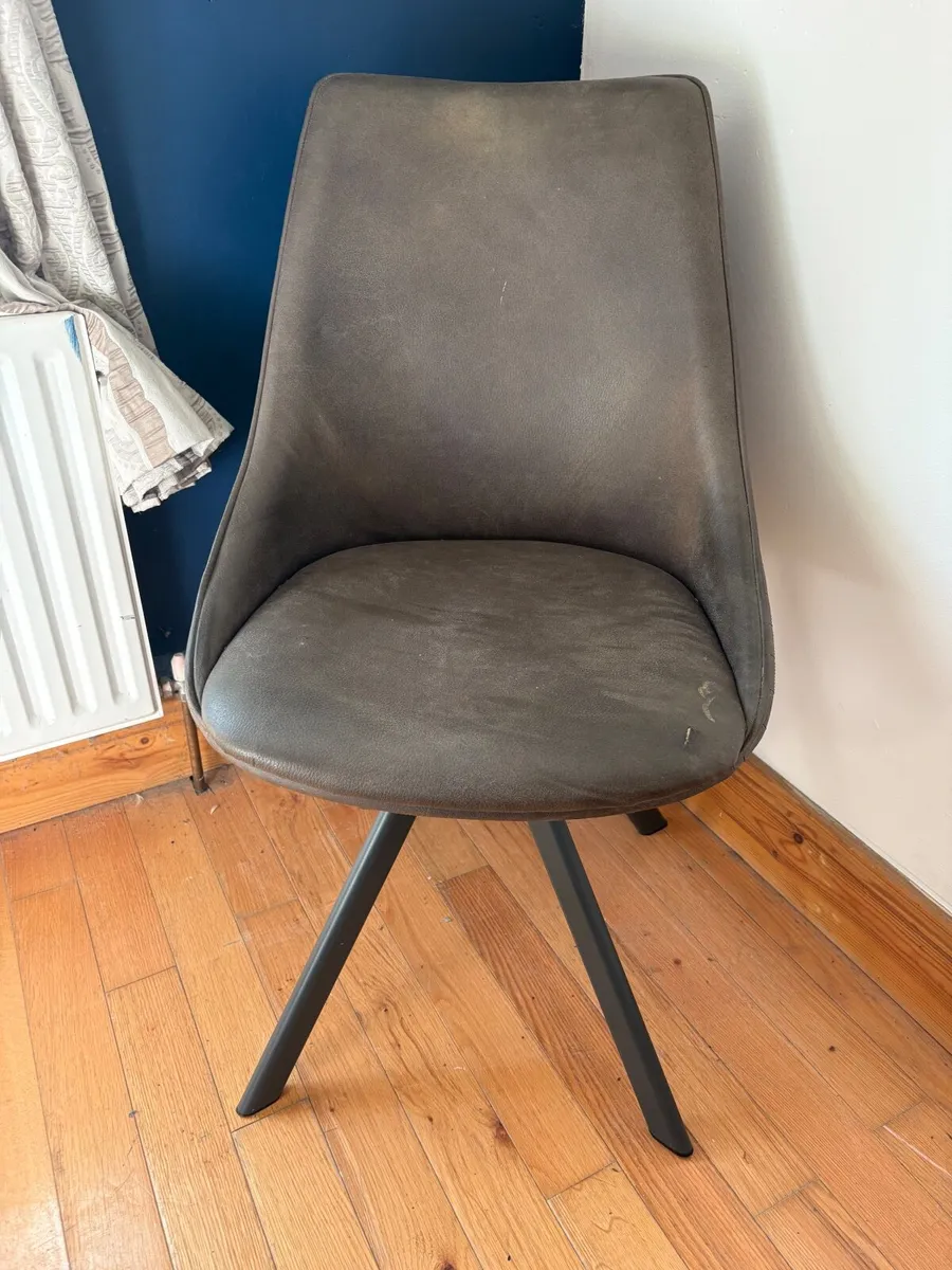 Chair - Image 3