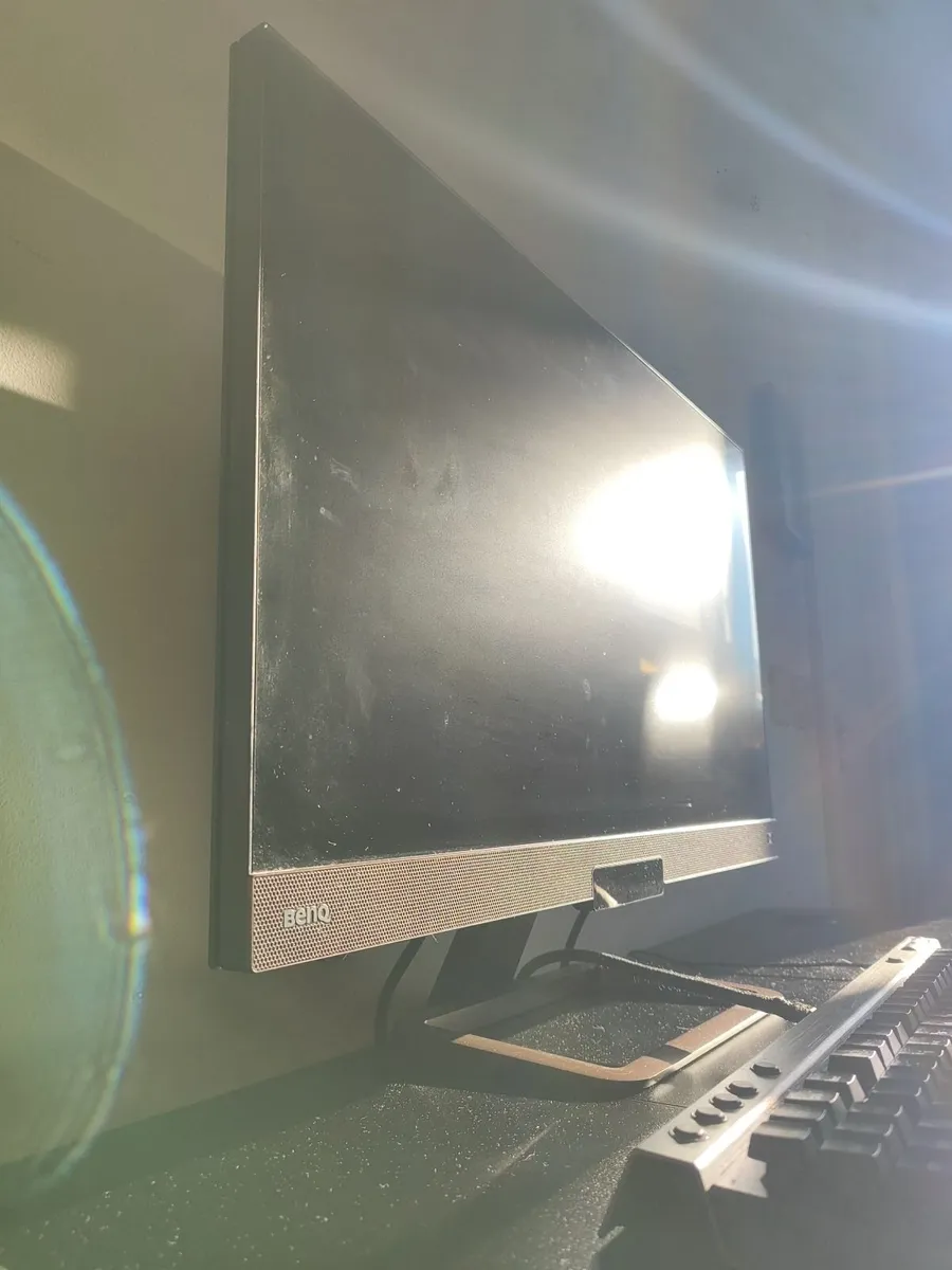 BenQ EX2780Q 27" QHD 1440p 144Hz Gaming Monitor - Image 1