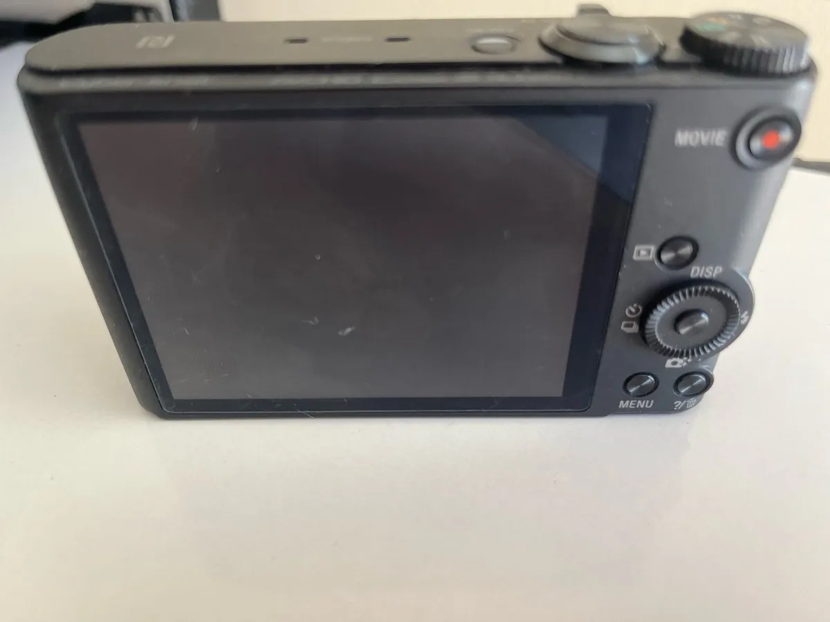 Sony  Compact Camera - Image 3