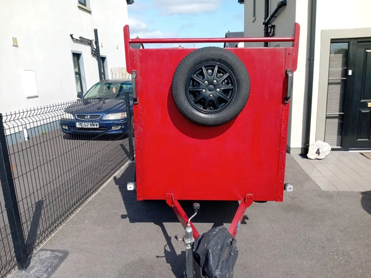 Broniss Box Trailer - Image 4