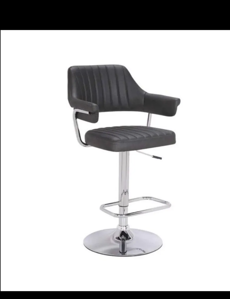 Bar/Kitchen Stools - Image 3