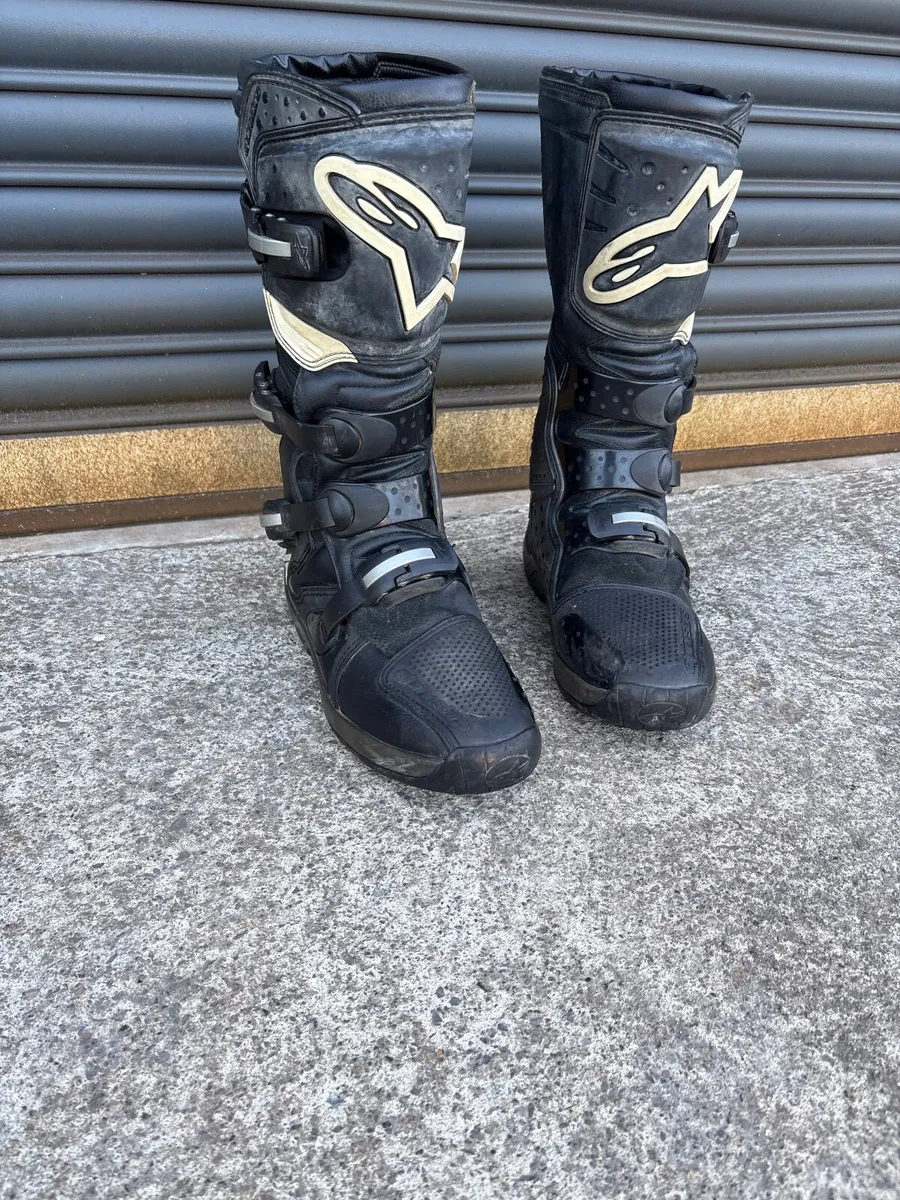 Alpinestars tech 3 motorcycle boots - Image 2