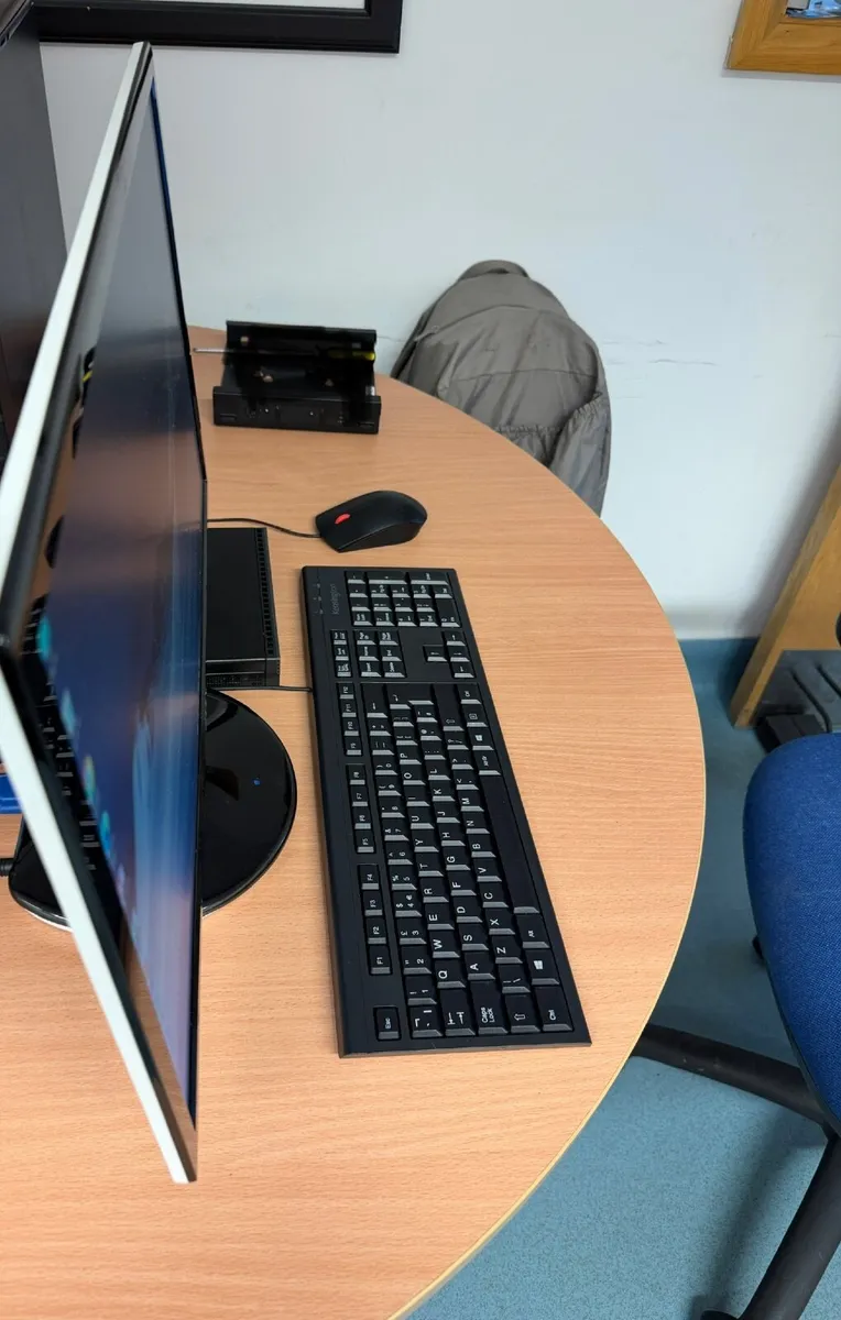 Lenovo PC, windows 11 - Image 2
