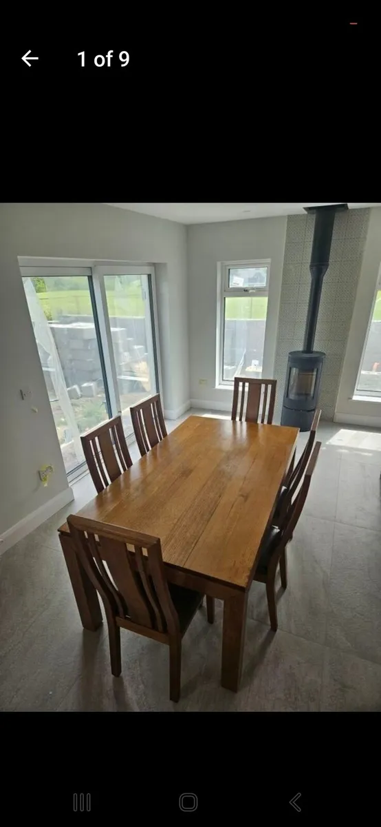 Dining table and chairs - Image 1