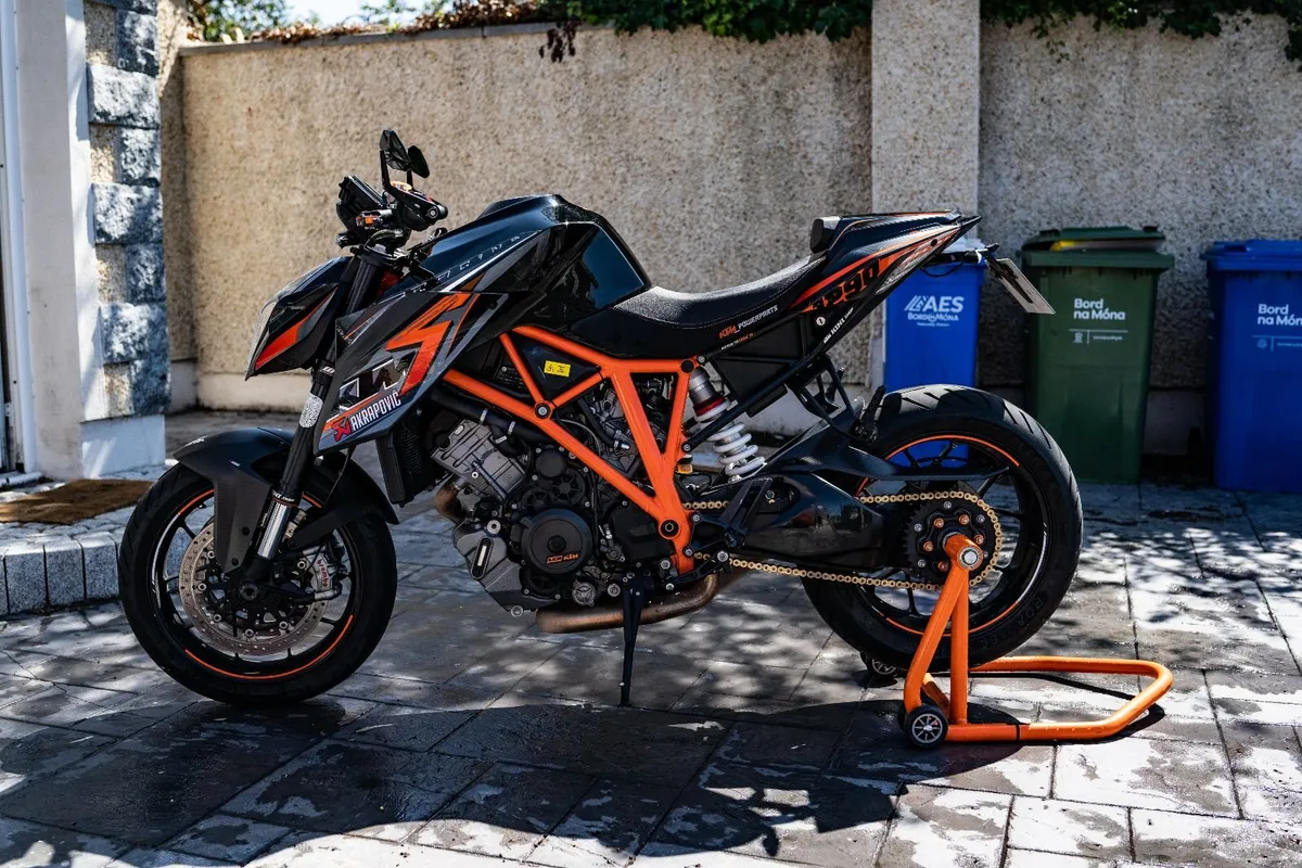 KTM Superduke 1290r 2014 - Image 1
