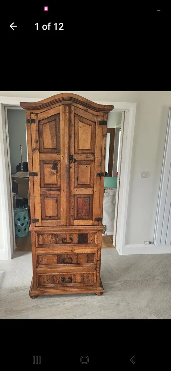 Bar cabinet - Image 1