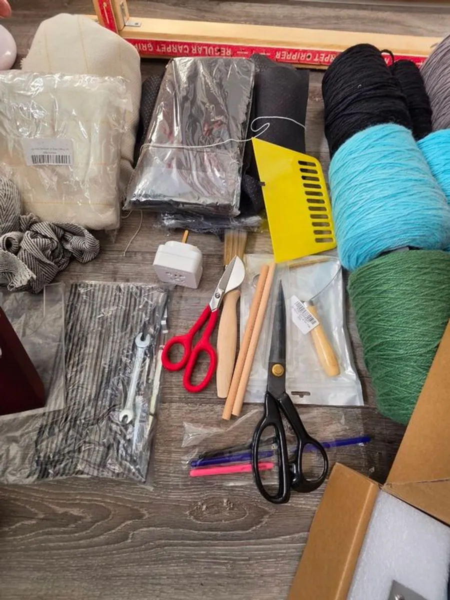PRICE DROP 450+ Euro Retail Value Ultimate Rug Tufting Starter Kit Bundle (Gun, Frame, Carver, Yarn) Tufting Gun, Rug Kit, DIY Carpet Making, Craft Bundle, Sentro Rug Tufting Kit, Tufting Gun, Cut Pile, Loop Pile, Rug Carving Clippers, Tufting Frame, Sent - Image 4