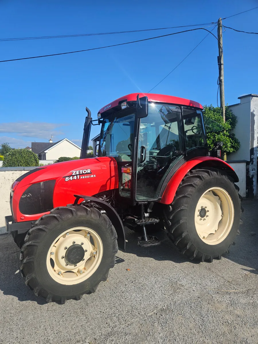 Tractors - Image 2