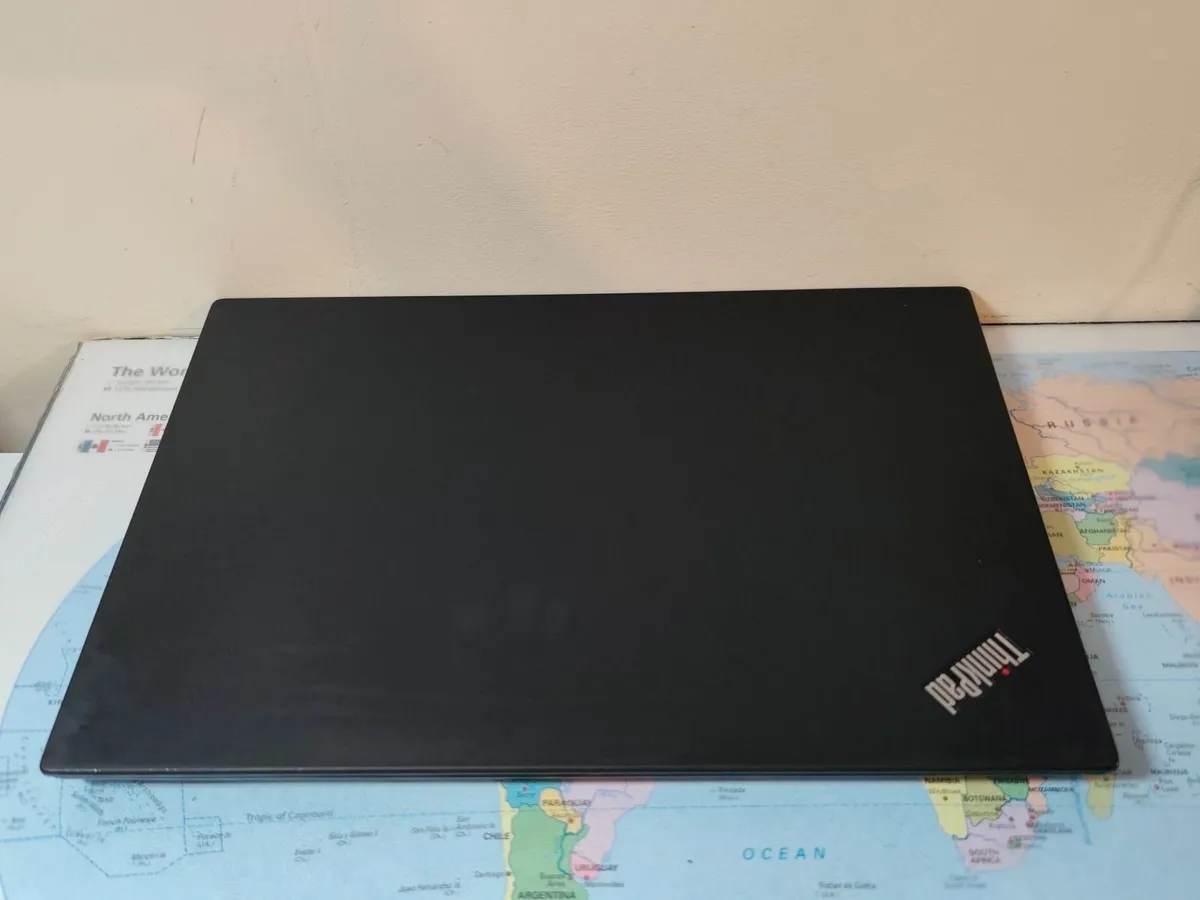 Lenovo ThinkPad T490 Intel i7 8th Gen | 16GB RAM | - Image 3