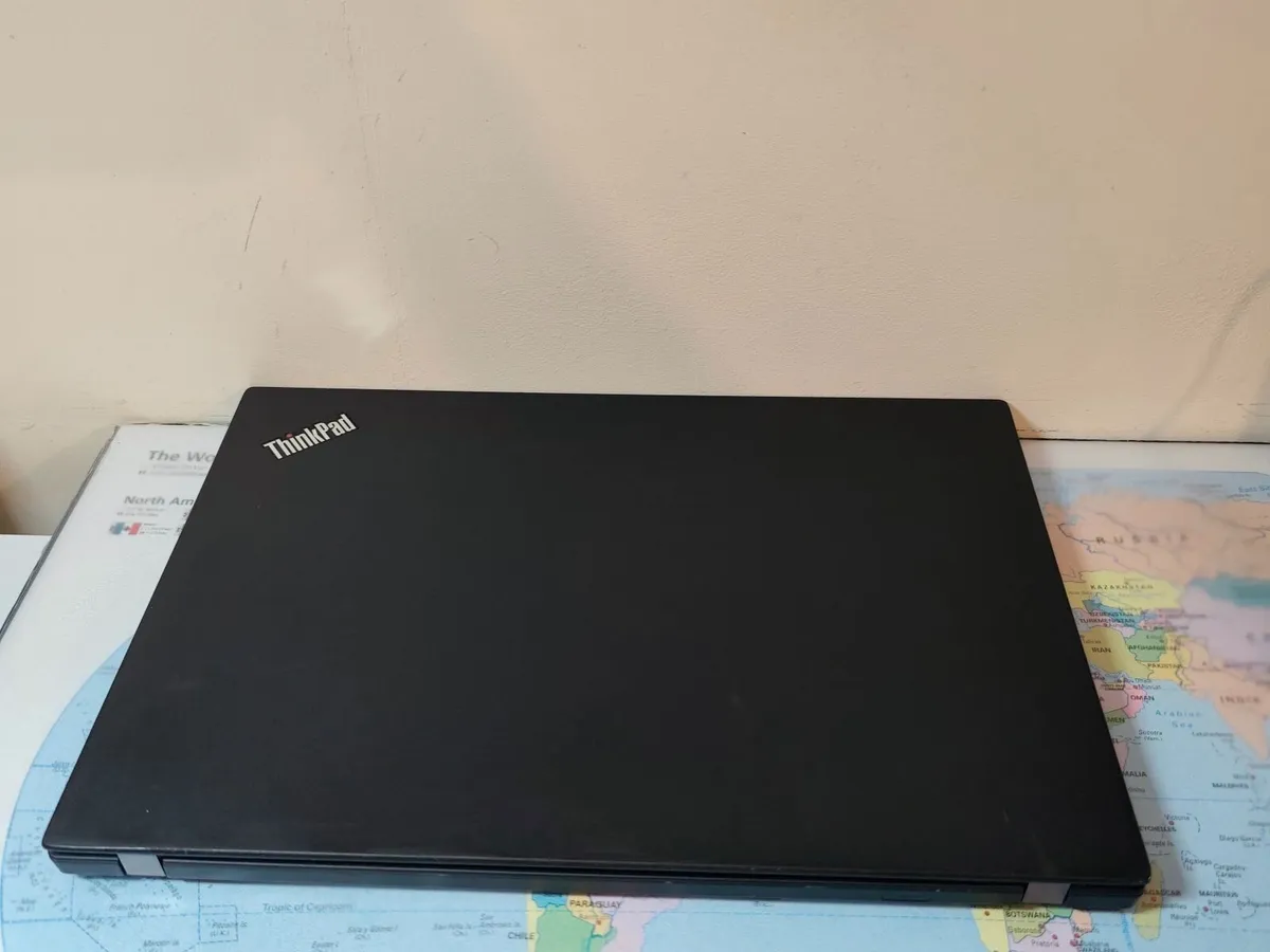 Lenovo ThinkPad T490 Intel i7 8th Gen | 16GB RAM | - Image 4