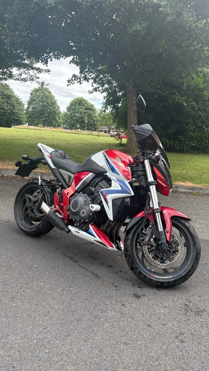 2014 Honda CB1000r Naked - Image 3