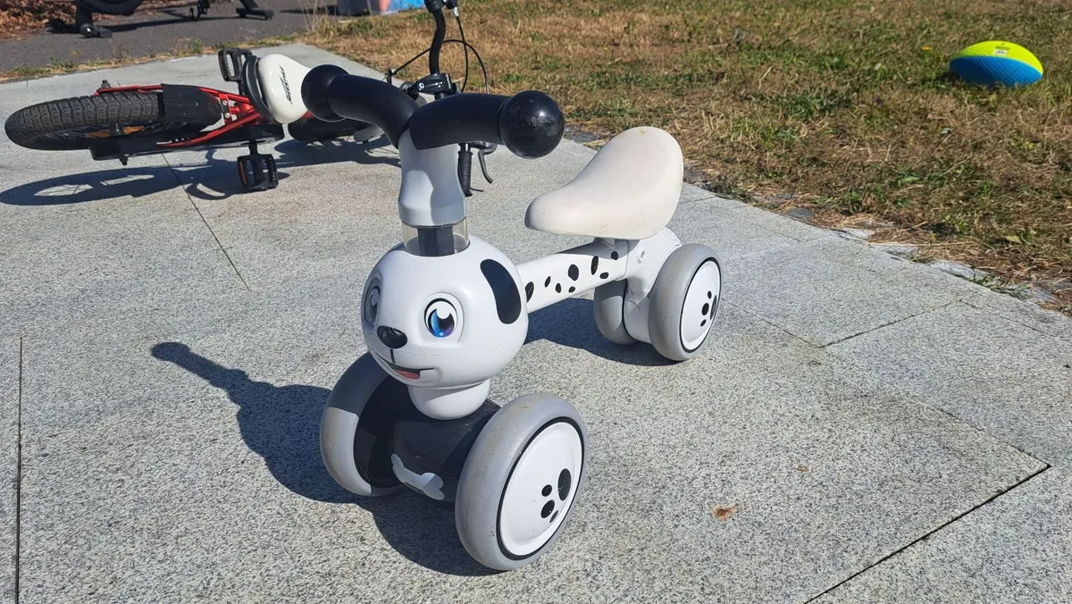 Toddlers and junior Boys bikes x 3 - Image 4