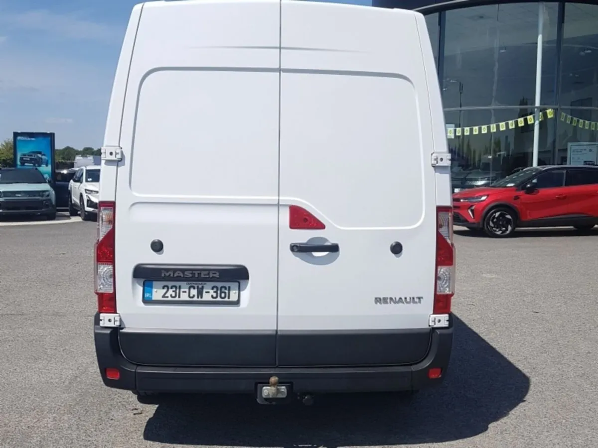 Renault Master LWB 22828KMS - Image 4