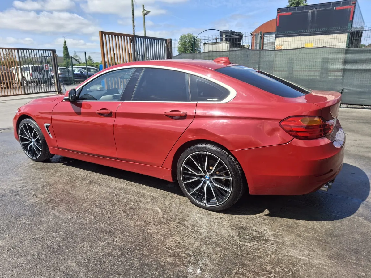 161 BMW 420D Automatic Light Damage - Image 4