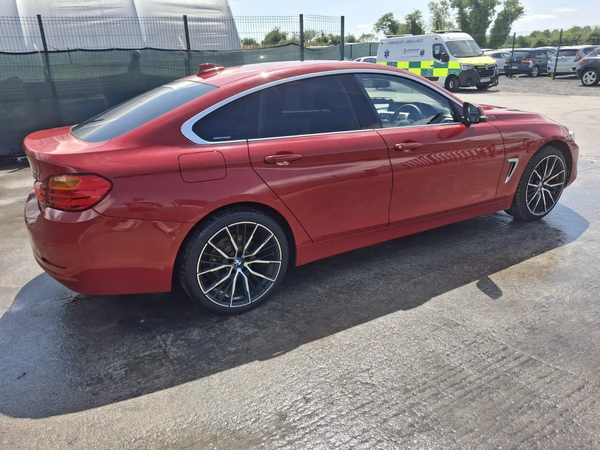 161 BMW 420D Automatic Light Damage - Image 3