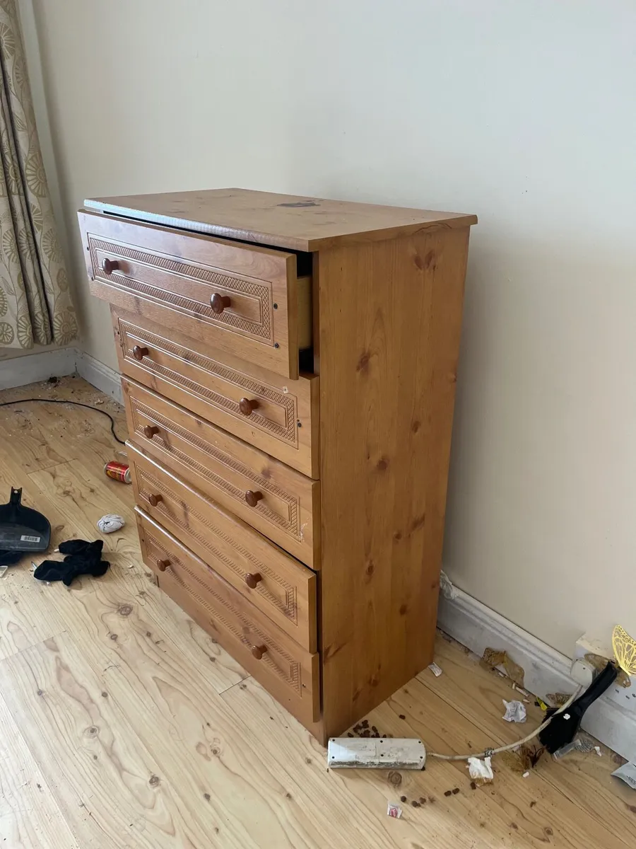 Chest of drawer s - Image 2