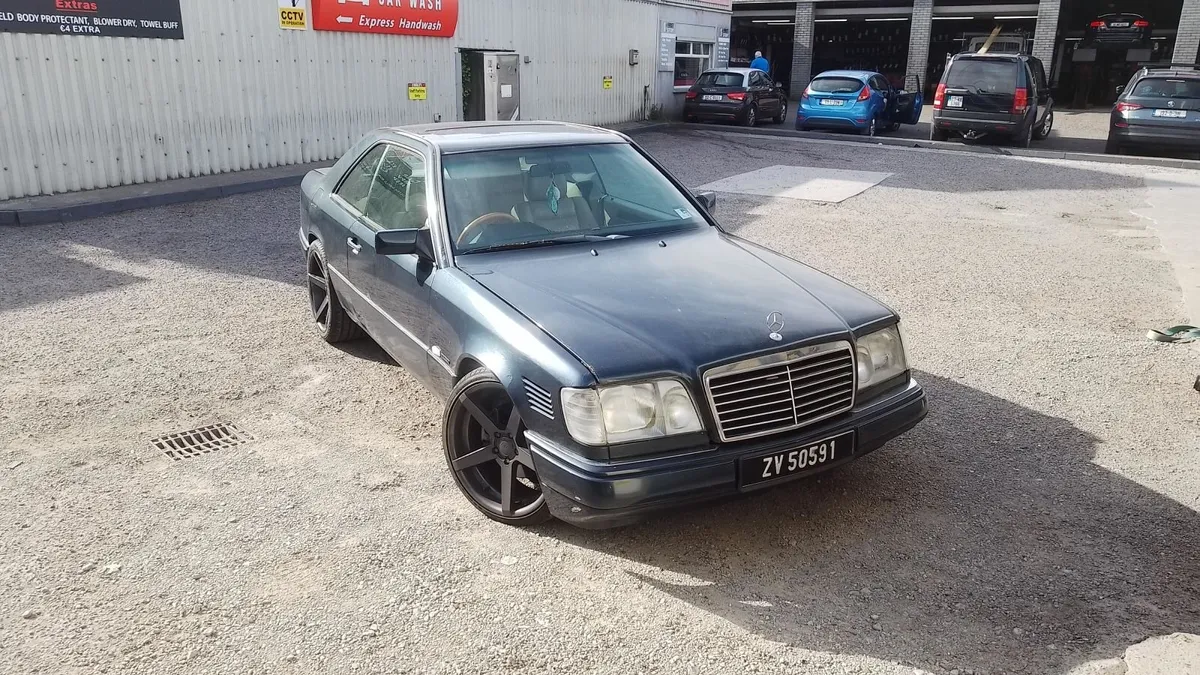 Mercedes-Benz Other 1988 - Image 1