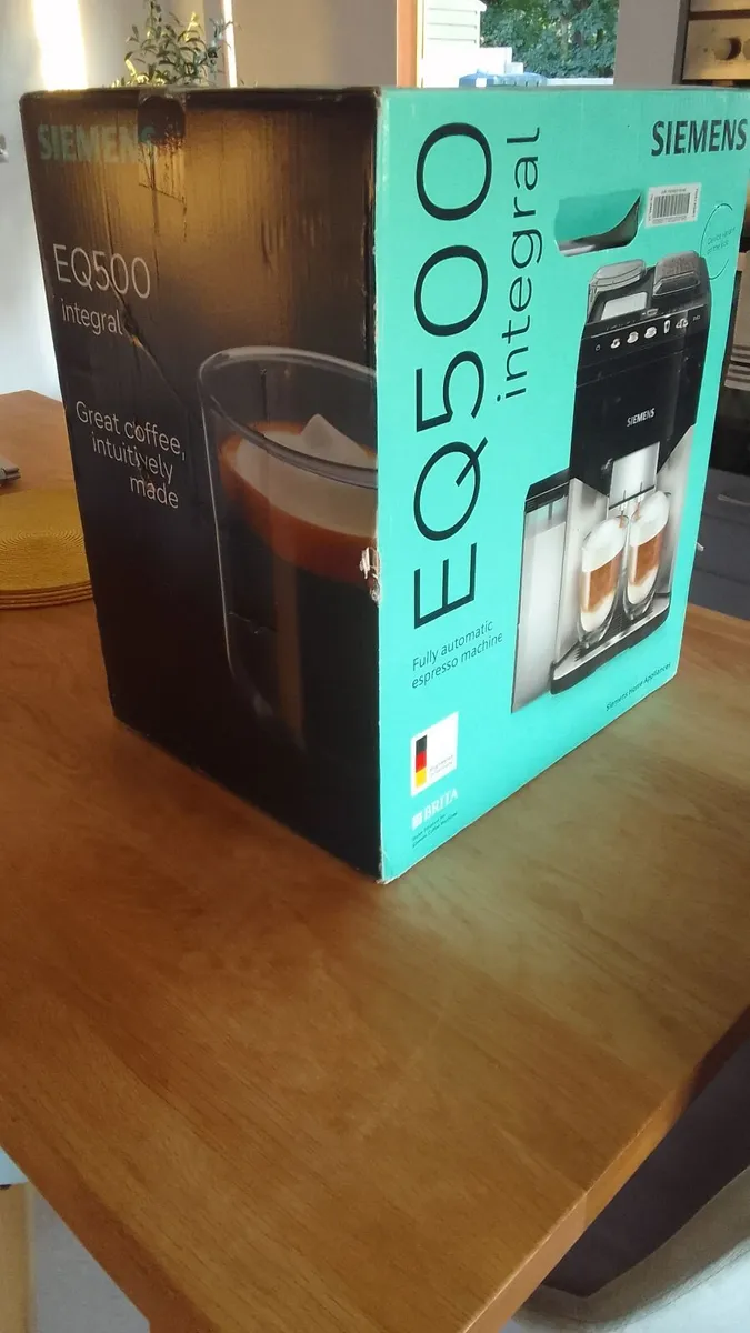 New - Siemens EQ500 Fully Automatic Coffee Machine - Image 4