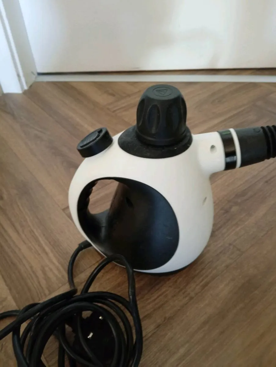 Hand held steamer - Image 2
