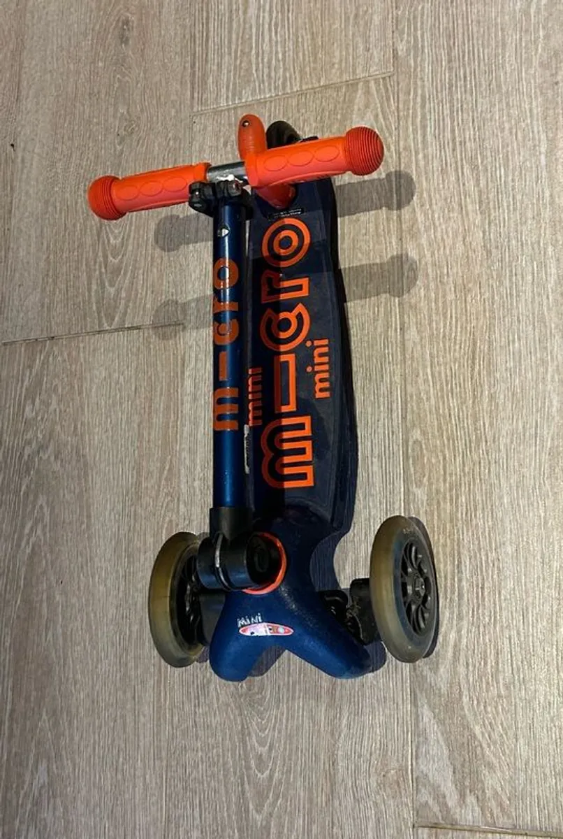 Foldable mini micro scooter - Image 3