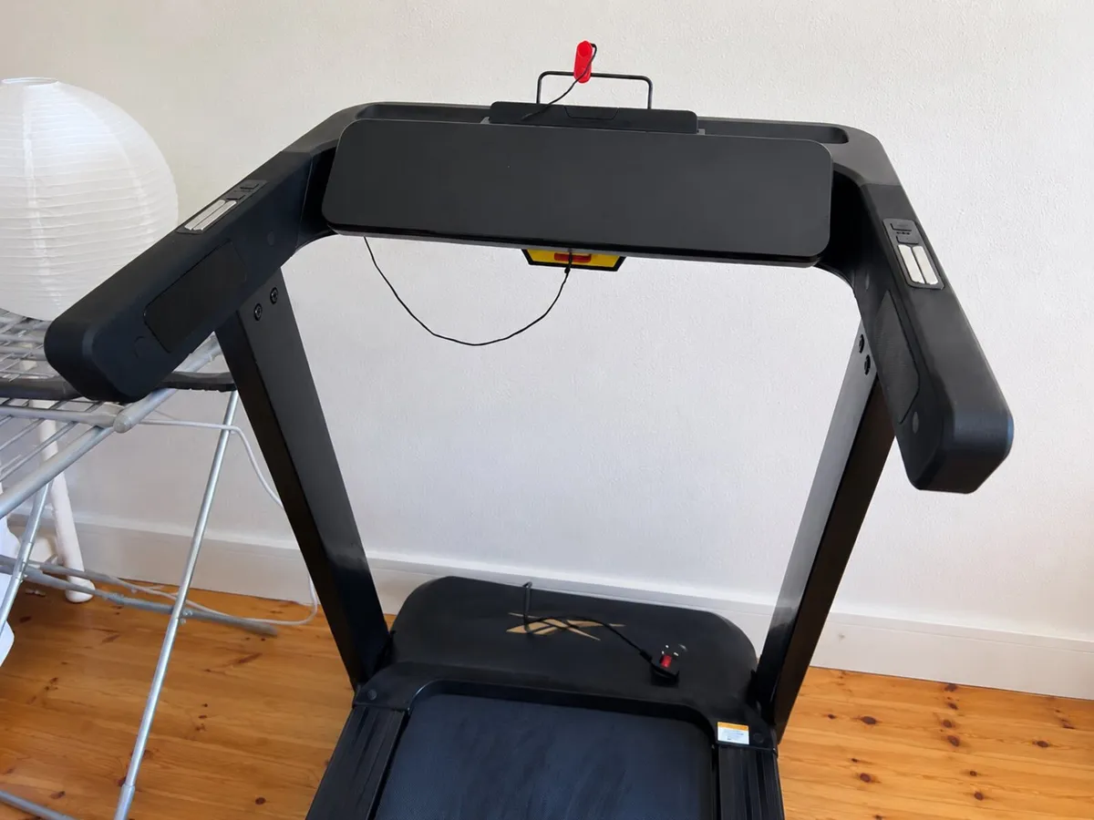 Reebok Floatride+ FR20z Treadmill - Image 3