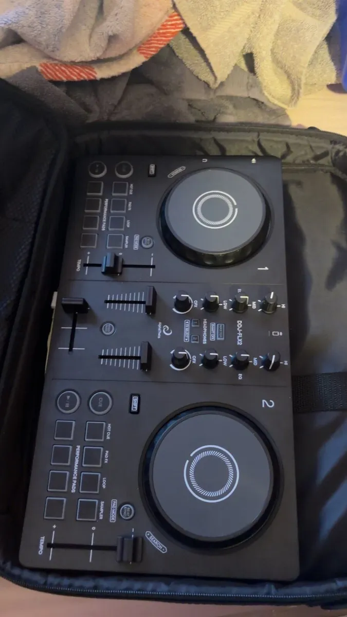 Dj Equipment - Image 2