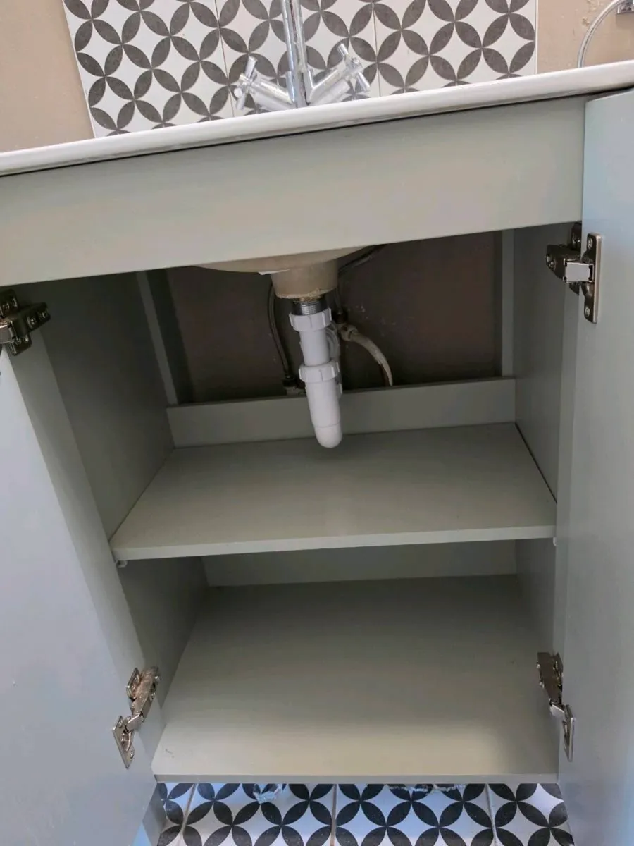 3x Grey bathroom vanity unit with ceramic basin - Image 3