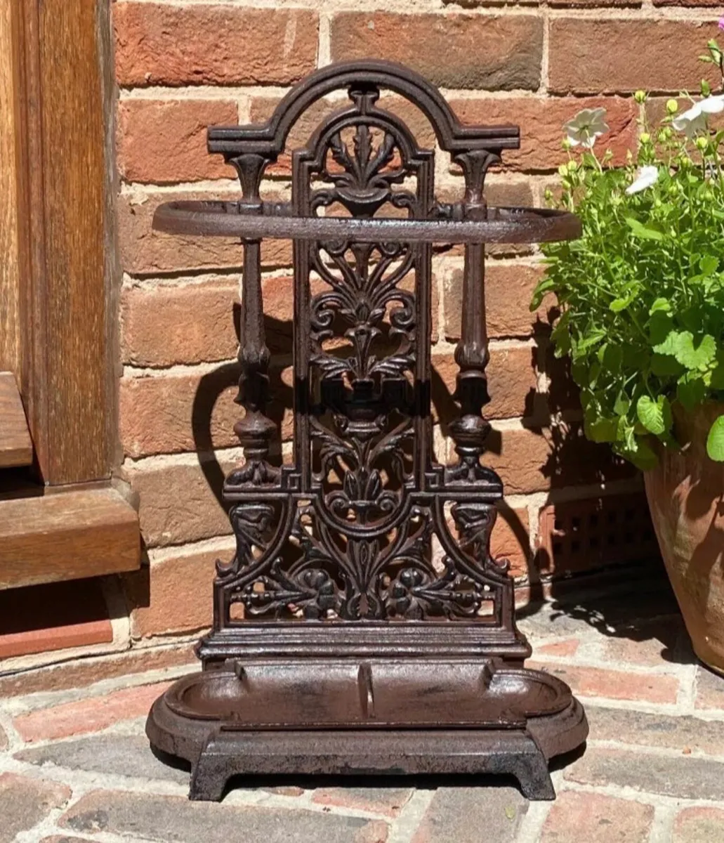 Vintage Style Cast Iron Umbrella Stand NEW - Image 1