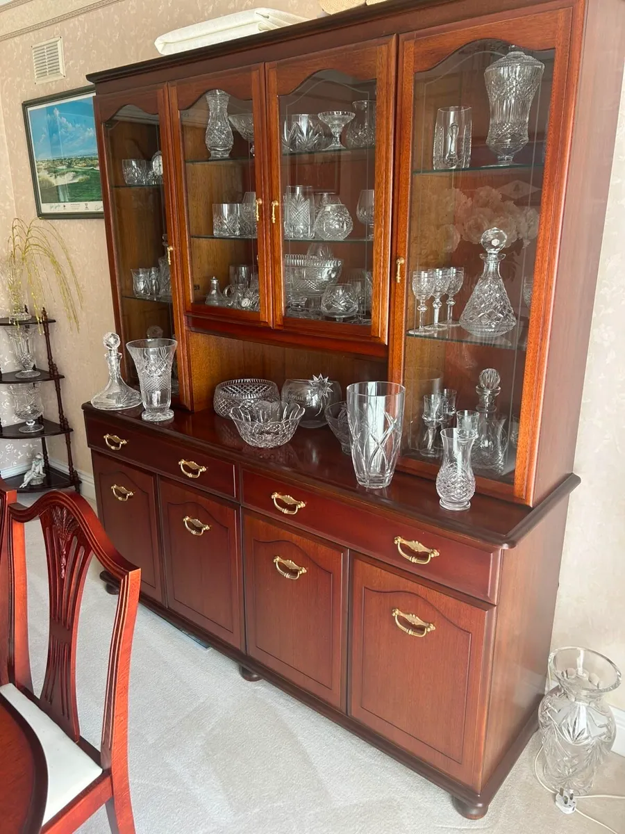 Dining room mahogany unit
