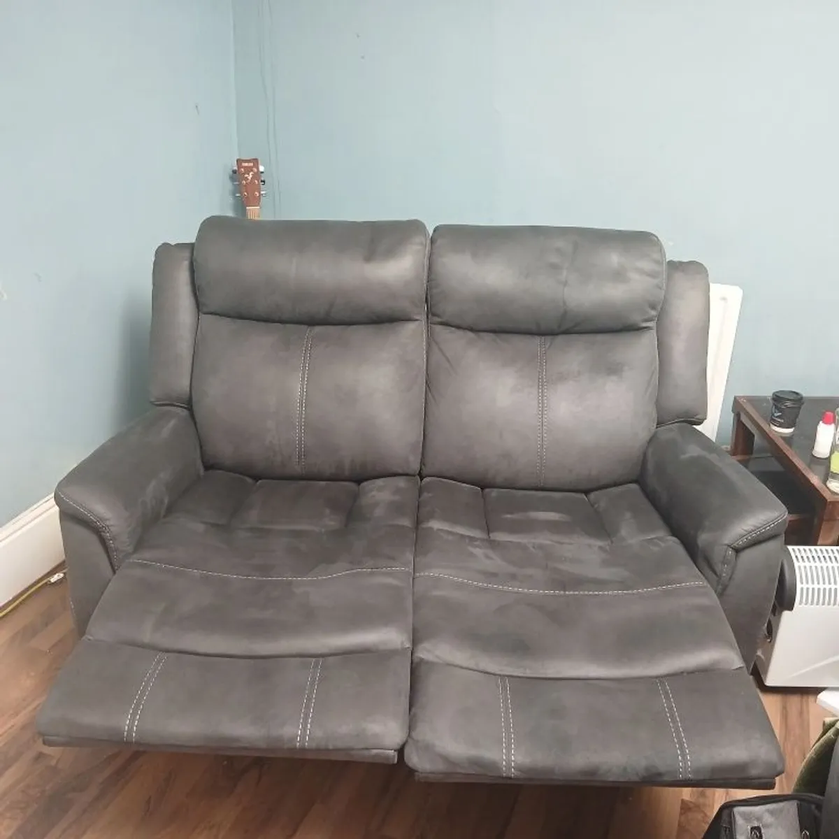 2 seater recliner - Image 2