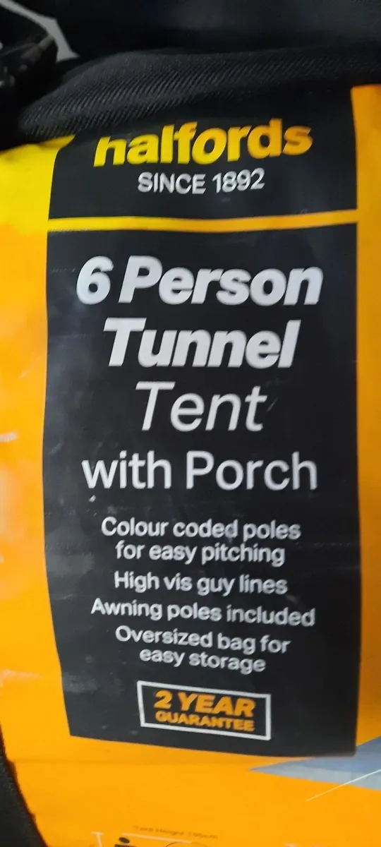 6 person tunnel tent- As new - Image 4