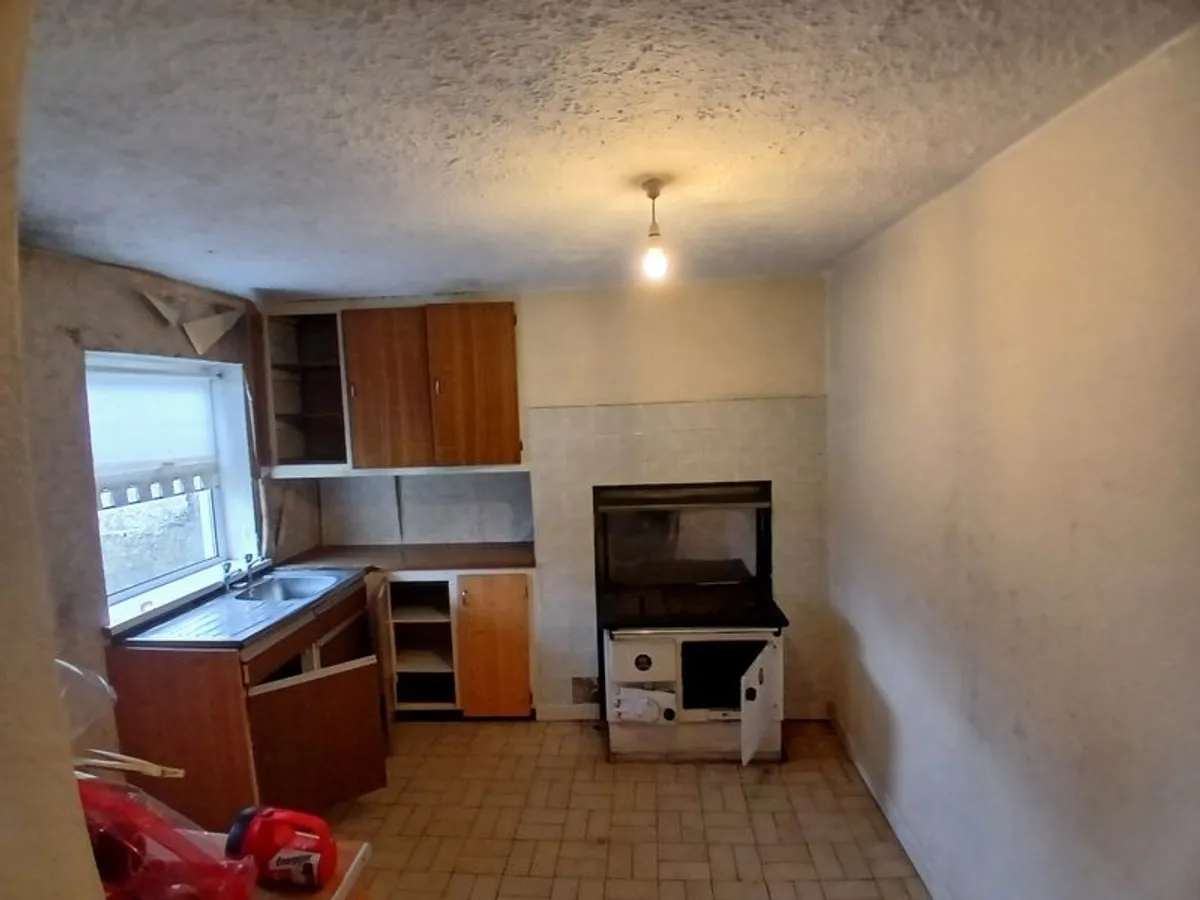 Stanley stove  - Castlerea, Co Roscommon - Image 4