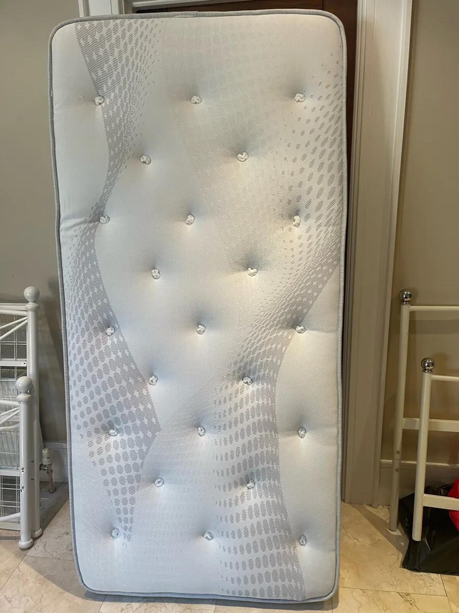 As New - Seriously Thick Spotless Single Mattress - Image 3