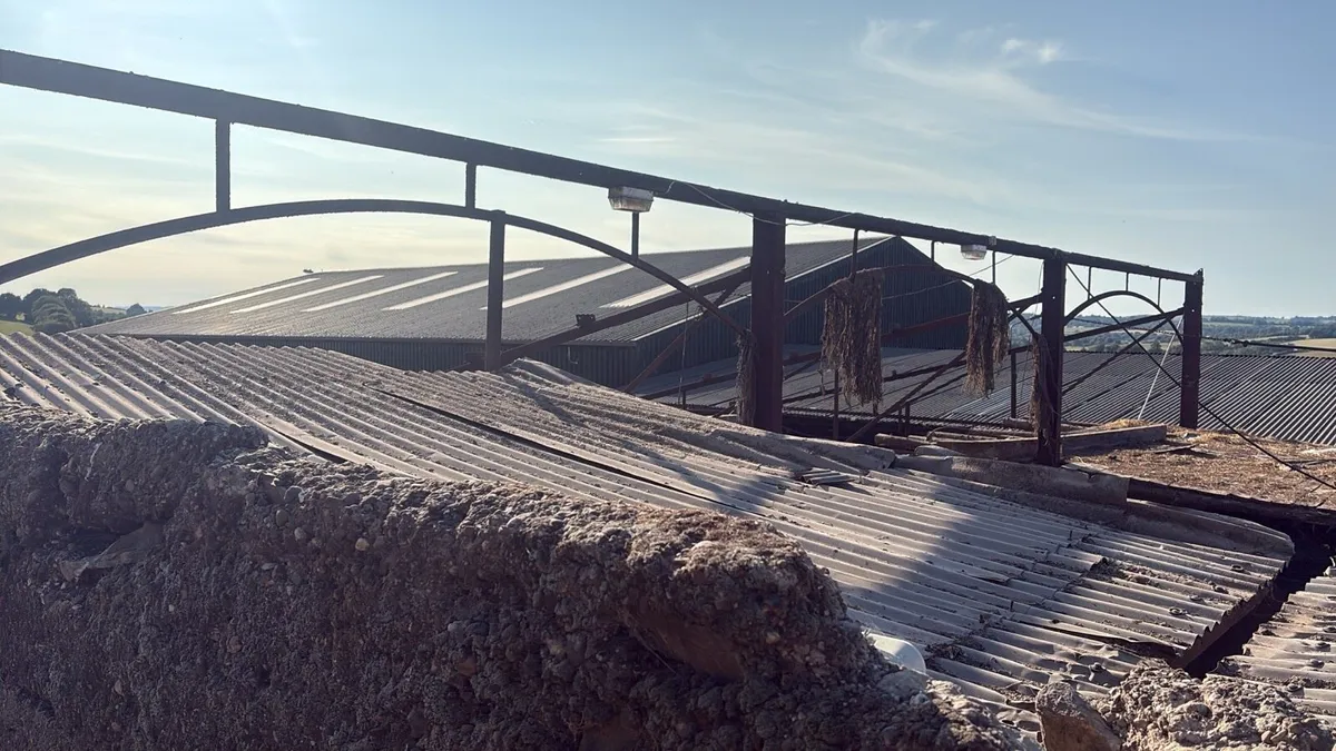 Steel trusses for round roof shed - Image 4