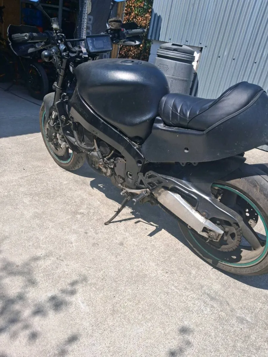 Motorbike - Image 3