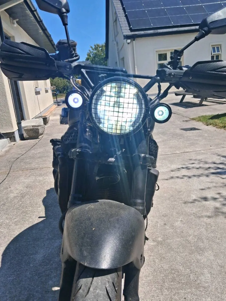 Motorbike - Image 4